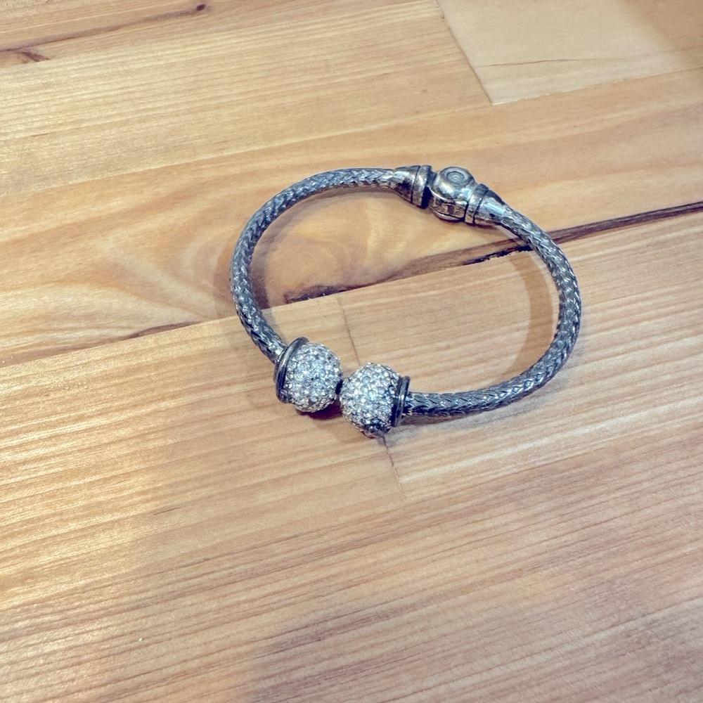 Cute silver bracelet